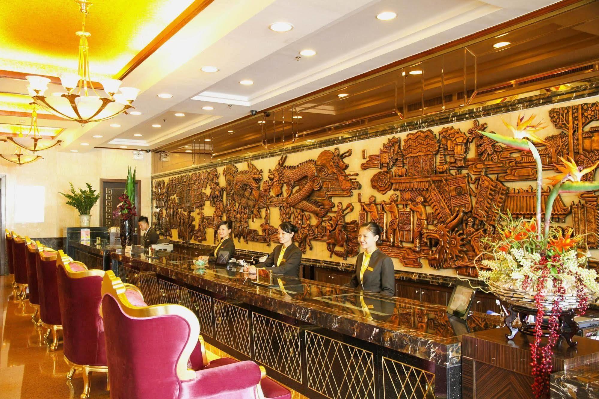 Golden City Hotel Foshan Exteriör bild